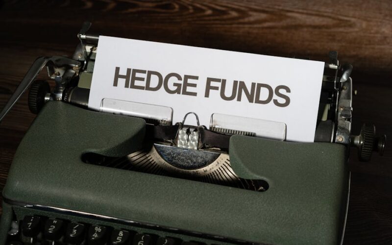 Fundos de Hedge: Aprofunde-se no Multimercado Avançado – Estratégias Complexas para Alta Performance