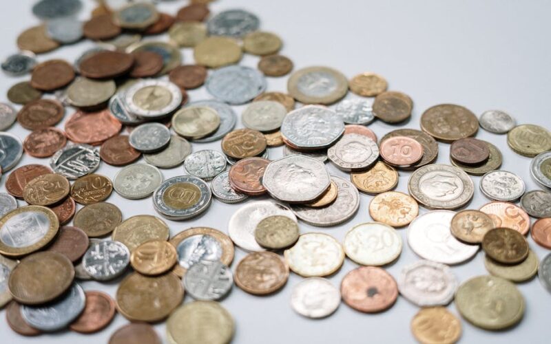 Correlação de Ativos: Desvende o Poder da Diversificação Inteligente para seu Portfólio