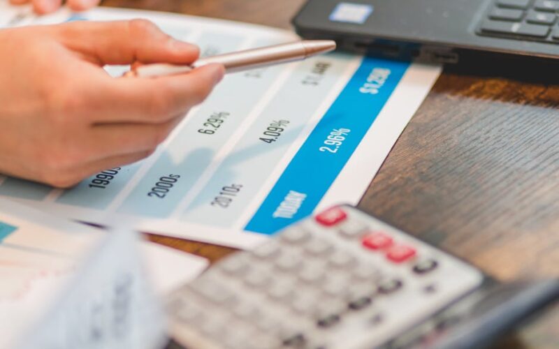Quantitative Easing: Desvendando os Efeitos Cruciais nas Taxas de Juros Globais