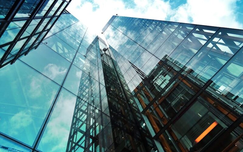 Planejamento Tributário para Imóveis e FIIs: Otimize seus Investimentos